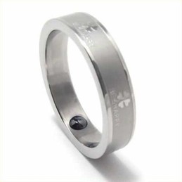 Four Leaf Clover 5mm Titanium Ring