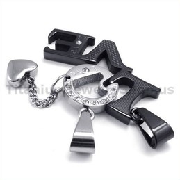 "LOVE" Black Titanium Lovers Pendants with Diamonds-Free Chains 19144