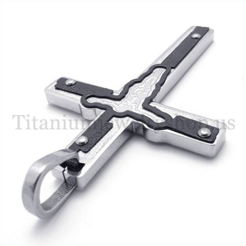 carved jesus black titanium cross pendant 19670