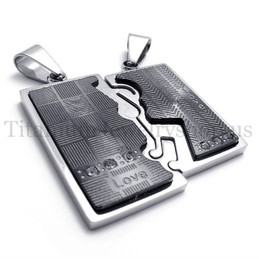 black two layer interlocking lovers titanium pendant 19992