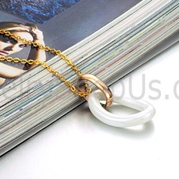 Ceramic Titanium women's Pendant with Gold Chain C736