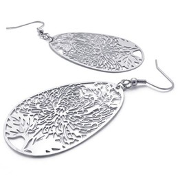 Hollow Chrysanthemum Titanium Earrings 20235