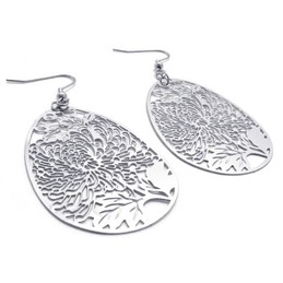 Hollow Chrysanthemum Titanium Earrings 20235