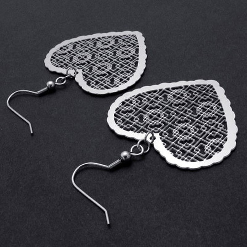 Hollow Heart Titanium Earrings 20233