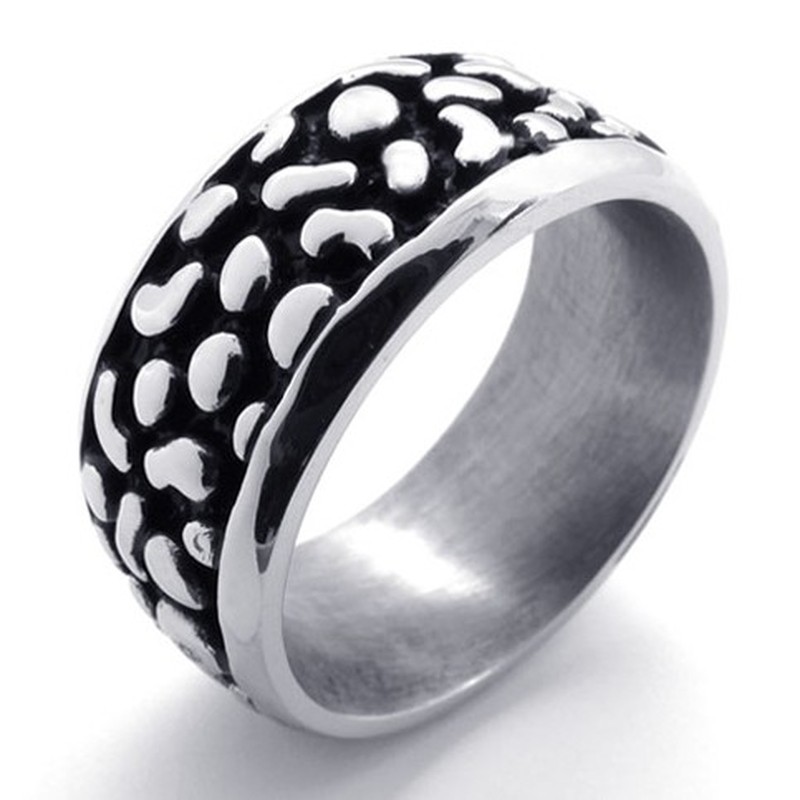Black Vintage Titanium Ring 20293