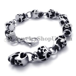 Gorgeous Titanium Skulls Bracelet