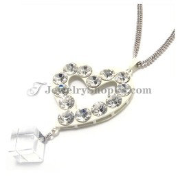 Gorgeous Heart Shape Alloy Pendant with Rhinestones and Zircon