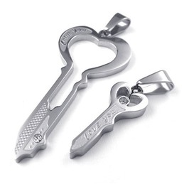 Attractive Design Color Brilliancy Reliable Quality Titanium Pendant