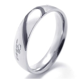 Elegant Shape Color Brilliancy Excellent Quality Titanium Ring