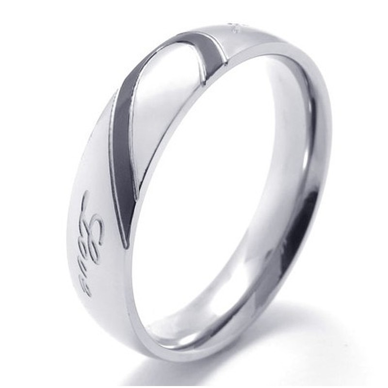Elegant Shape Color Brilliancy Excellent Quality Titanium Ring