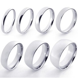Elegant Shape Color Brilliancy The Queen of Quality Titanium Ring