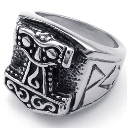 Attractive Design Delicate Colors Superior Quality Titanium Ring