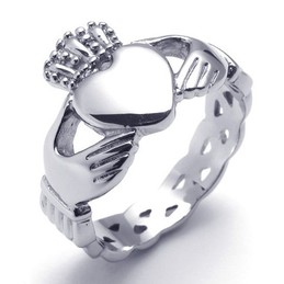 Beautiful Design Color Brilliancy The Queen of Quality Titanium Ring