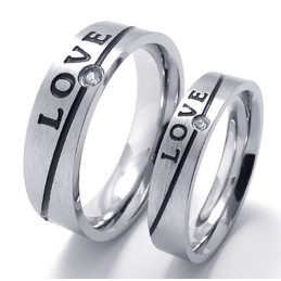 Beautiful Design Color Brilliancy to Have a Long Standing Reputation Titanium Ring