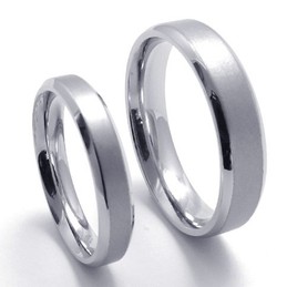 Modern Design Color Brilliancy to Have a Long Story Titanium Ring