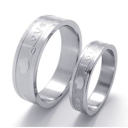 Fashionable Patterns Color Brilliancy The King of Quality Titanium Ring
