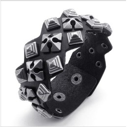 Modern Design Delicate Colors Stable Quality Titanium Bracelet
