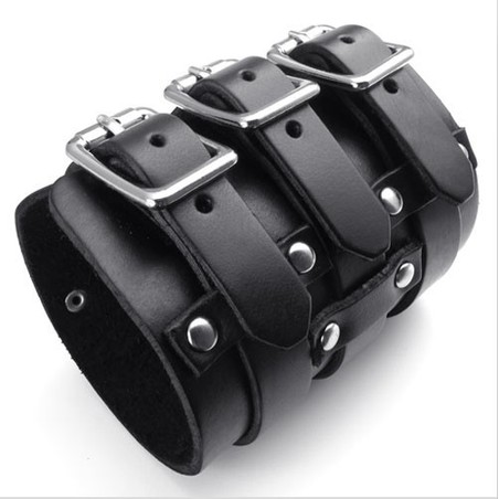 Finely Processed Delicate Colors Reliable Quality Titanium Leather Bangle