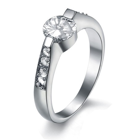 Stable Quality Female Titanium Ring With Rhinestone