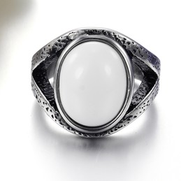 Selling Well all over the World Exaggerate Onyx Titanium Ring 