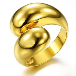 The Queen of Quality Exaggerate Titanium Ring 