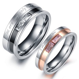 High Quality Titanium Ring For Lovers With Rhinestone