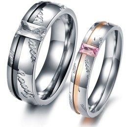 Excellent Quality Titanium Ring For Lovers With Rhinestone