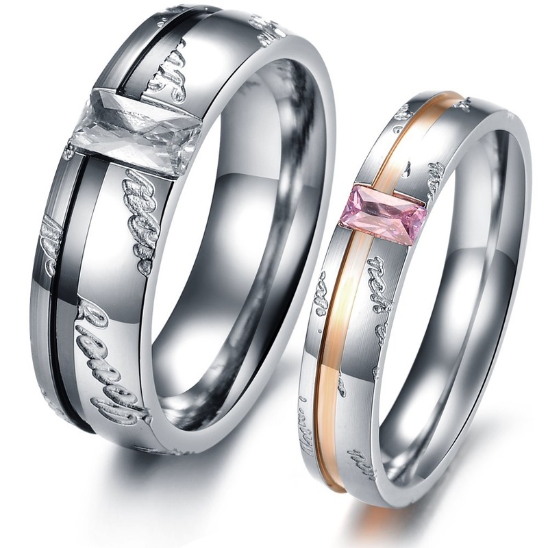 Excellent Quality Titanium Ring For Lovers With Rhinestone