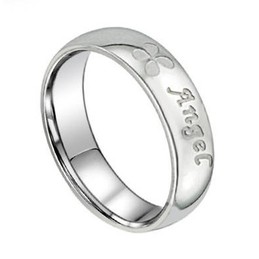 Superior Quality Clover Shape Titanium Ring For Lovers 