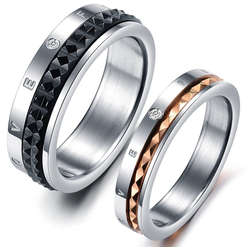 Excellent Quality Endless Love Titanium Ring For Lovers With Rhinestone