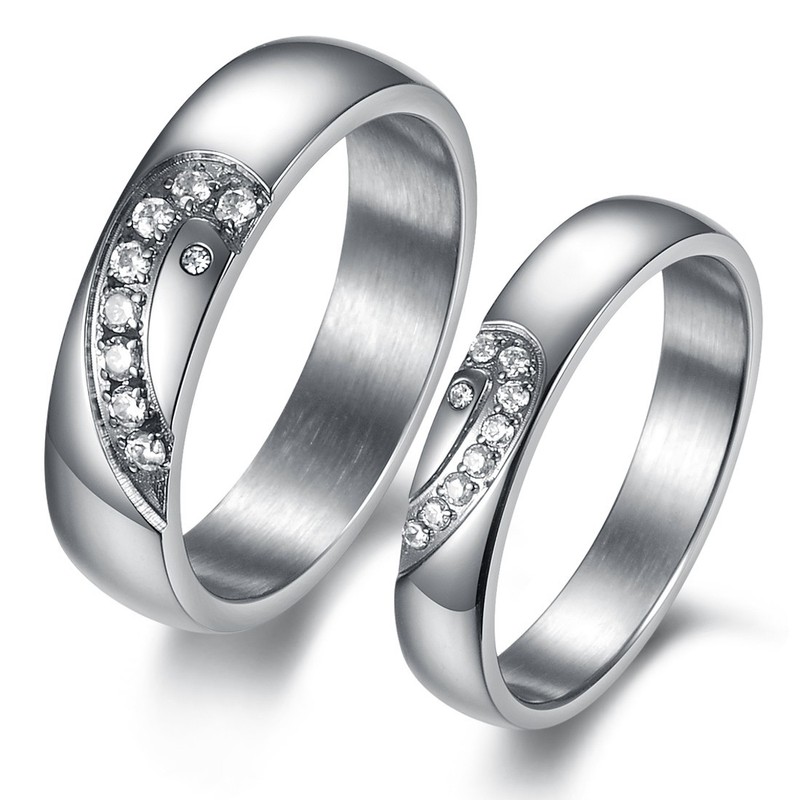 Durable in Use Titanium Ring For Lovers 