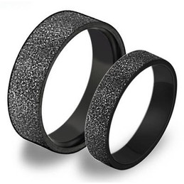Superior Quality Black Titanium Ring For Lovers 