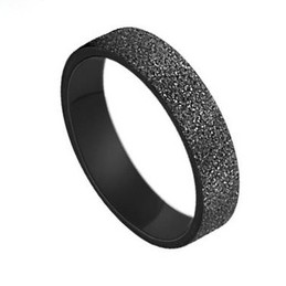 Superior Quality Black Titanium Ring For Lovers 