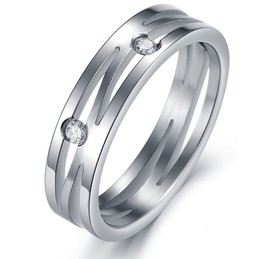 Stable Quality Labyrinth Titanium Ring For Lovers With Rhinestone