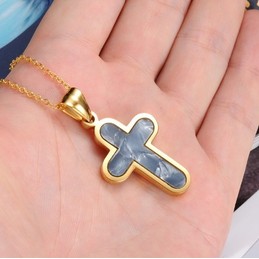 Easy to Use Female Cross Titanium Necklace 