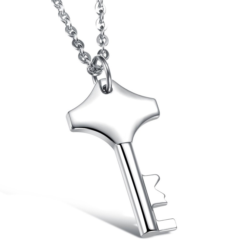 Excellent Quality Key Titanium Necklace 
