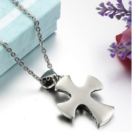 Wide Varieties Cross Titanium Necklace 