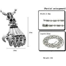Selling Well all over the World Clows Titanium Necklace