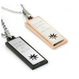 Stable Quality Star Shape Titanium Necklace For Lovers With Rhinestone