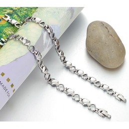 The King of Quantity Hollow Sweetheart Titanium Bracelet For Lovers 