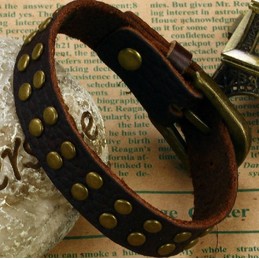 Reliable Quality Retro Titanium Leather Bangle
