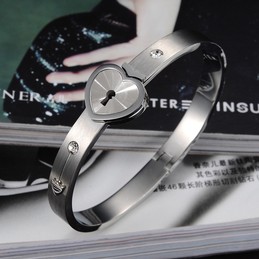 High Quality Lock Shape Titanium Bangle For Lovers 