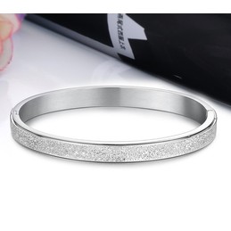 Stable Quality Scrub Titanium Bangle For Lovers 