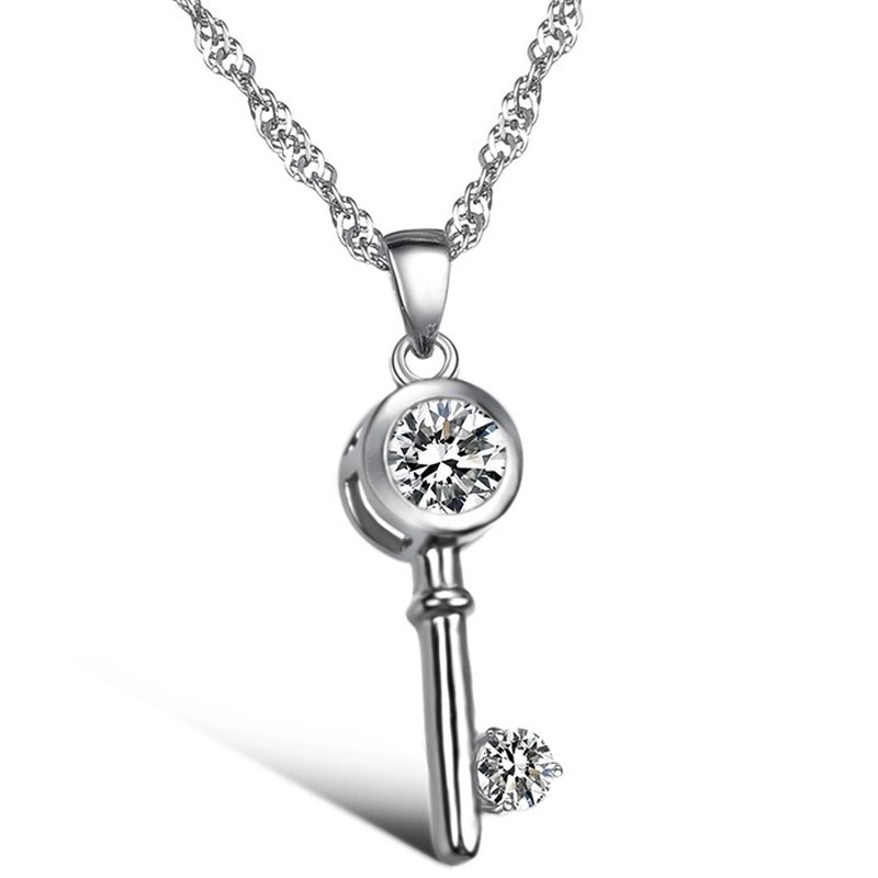 Wide Varieties Female Lock and Key Platinum Plating Titanium Necklace With Rhinestone