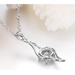 Quality and Quantity Assured Female Platinum Plating Titanium Necklace With Diamond