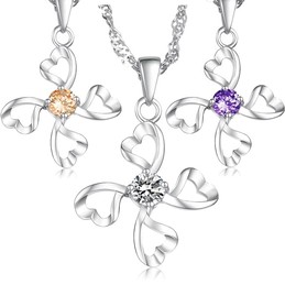 High Quality Female Platinum Plating Titanium Necklace With Diamond