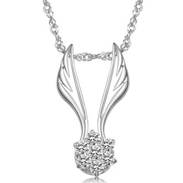 Easy to Use Female Wing Shape Platinum Plating Titanium Necklace With Rhinestone