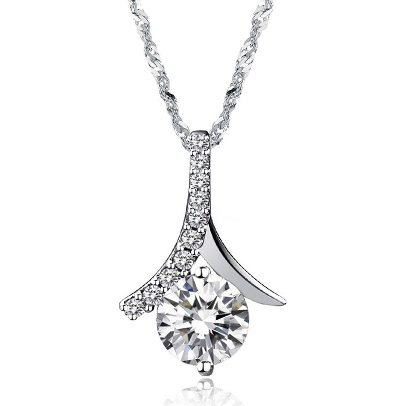 Excellent Quality Female Platinum Plating Titanium Necklace With Diamond