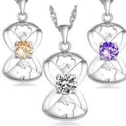 Wide Varieties Female Butterfly Shape Platinum Plating Titanium Necklace