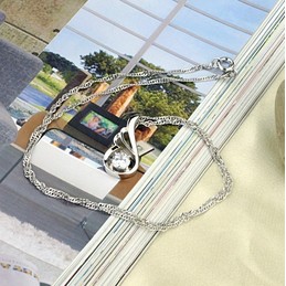 Wide Varieties Female Platinum Plating Titanium Necklace With Diamond